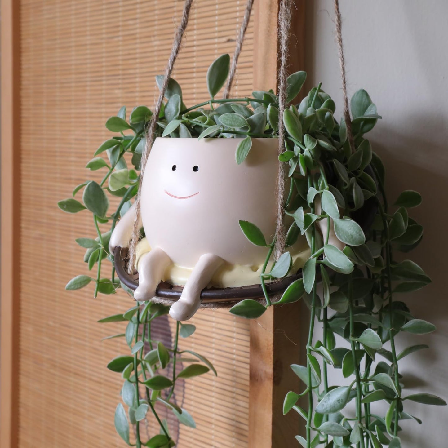 Hanging Swing Chair Planter Pot Resin Smiley Face Planter for Indoor Outdoor Plant Cute Head Flower Pots