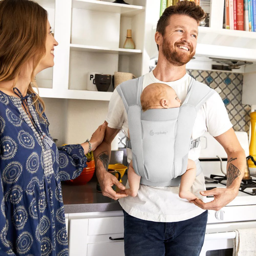 Marsúpio/Porta-Bebés Ergobaby Embrace Mesh Soft Grey - Image 31