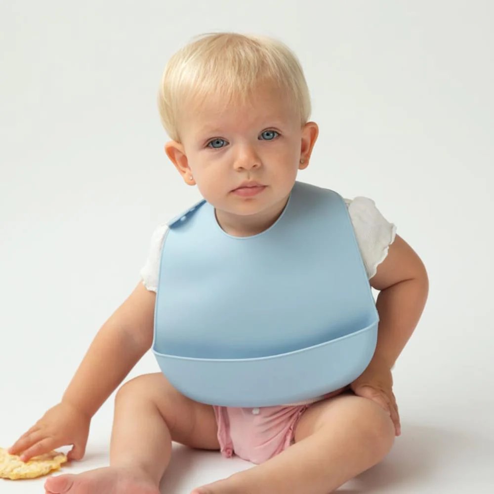 Babete em Silicone Kiokids Azul Liso - Image 4