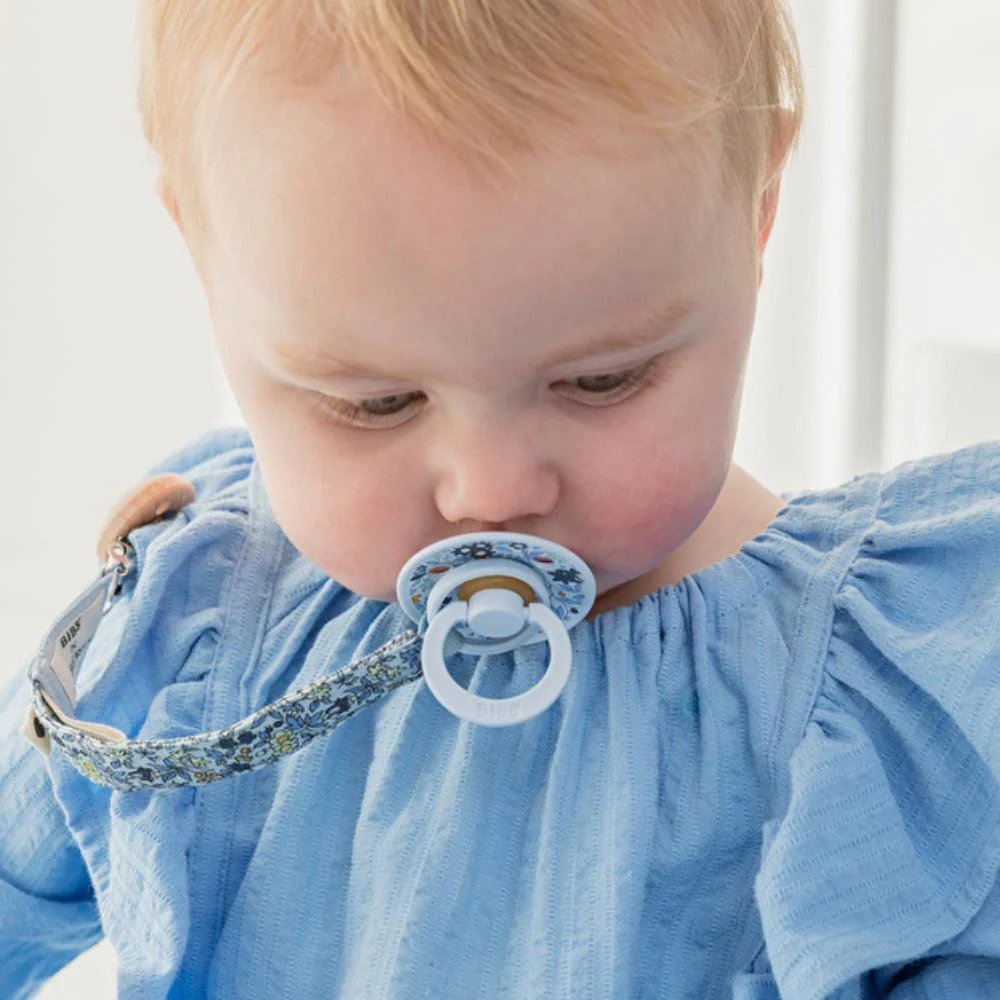 Corrente para Chupeta Bibs Liberty Chamomile Lawn Baby Blue - Image 3