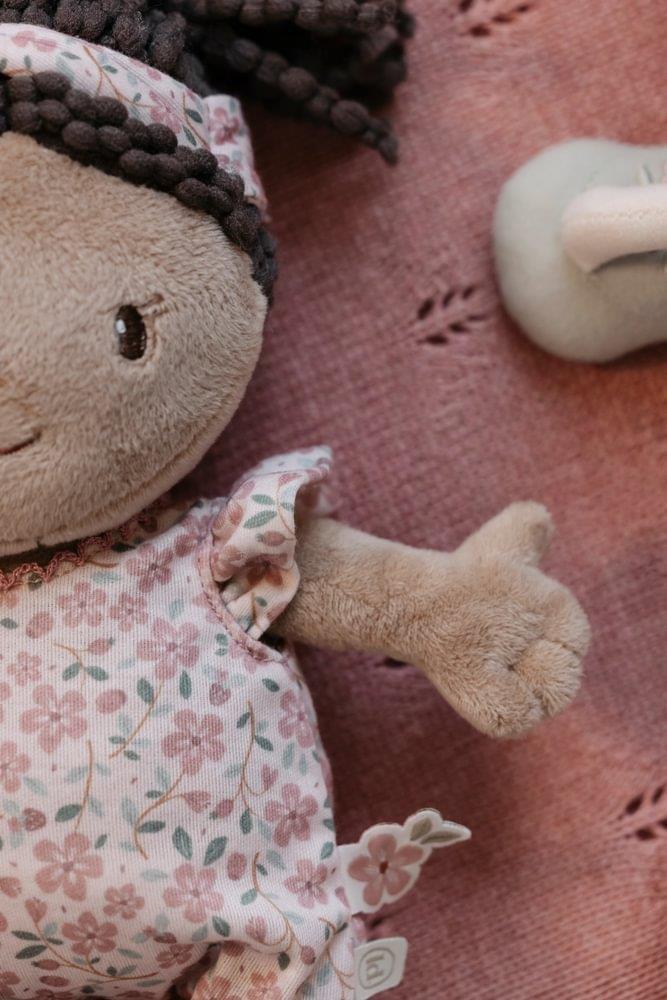 Boneca Bebé de Peluche Little Dutch Evi com Alcofa - Image 9