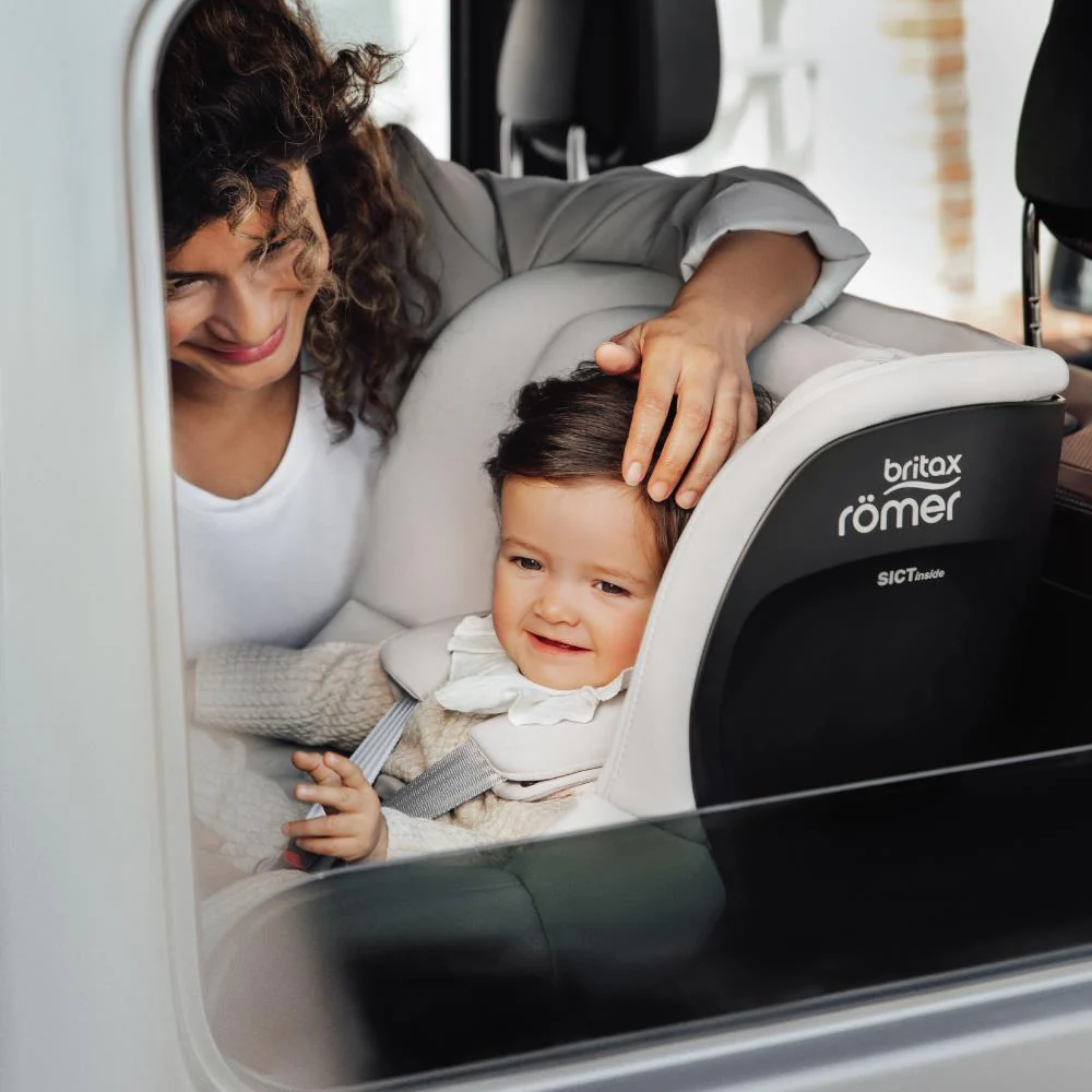 Britax Römer DualFix 5Z Lux Soft Taupe 61-105cm - Image 21