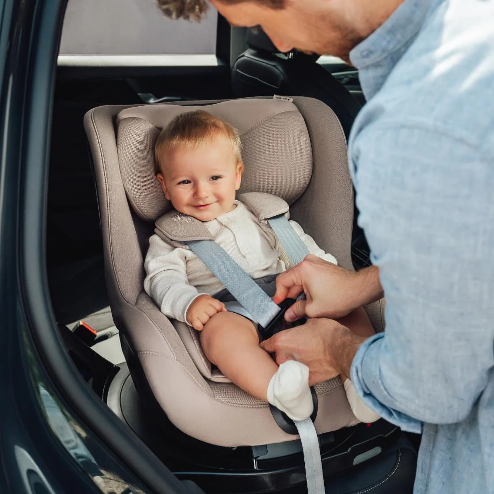 Britax Römer DualFix 5Z Style Harbor Blue 61-105cm - Image 10