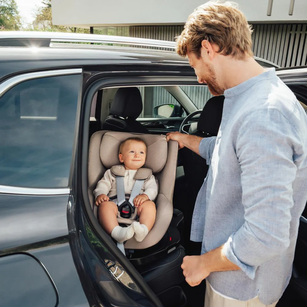 Britax Römer DualFix 5Z Style Mineral Grey 61-105cm - Image 12