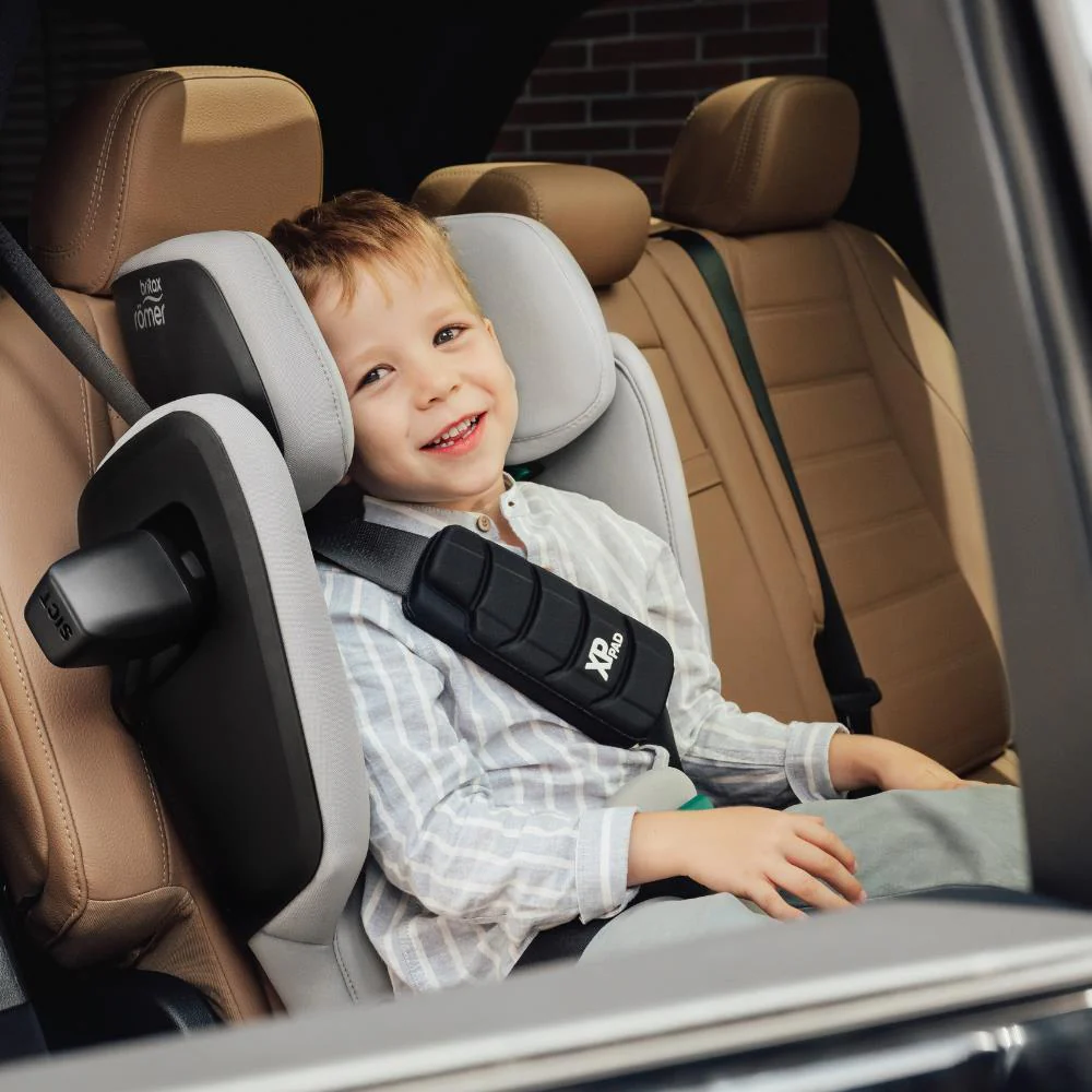 Britax Römer KidFix Pro Lux Urban Olive 100-150cm - Image 6