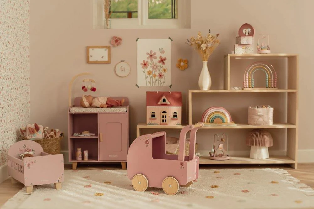 Carrinho para Bonecas em Madeira com Acessórios Little Dutch Flores Rosa - Image 10
