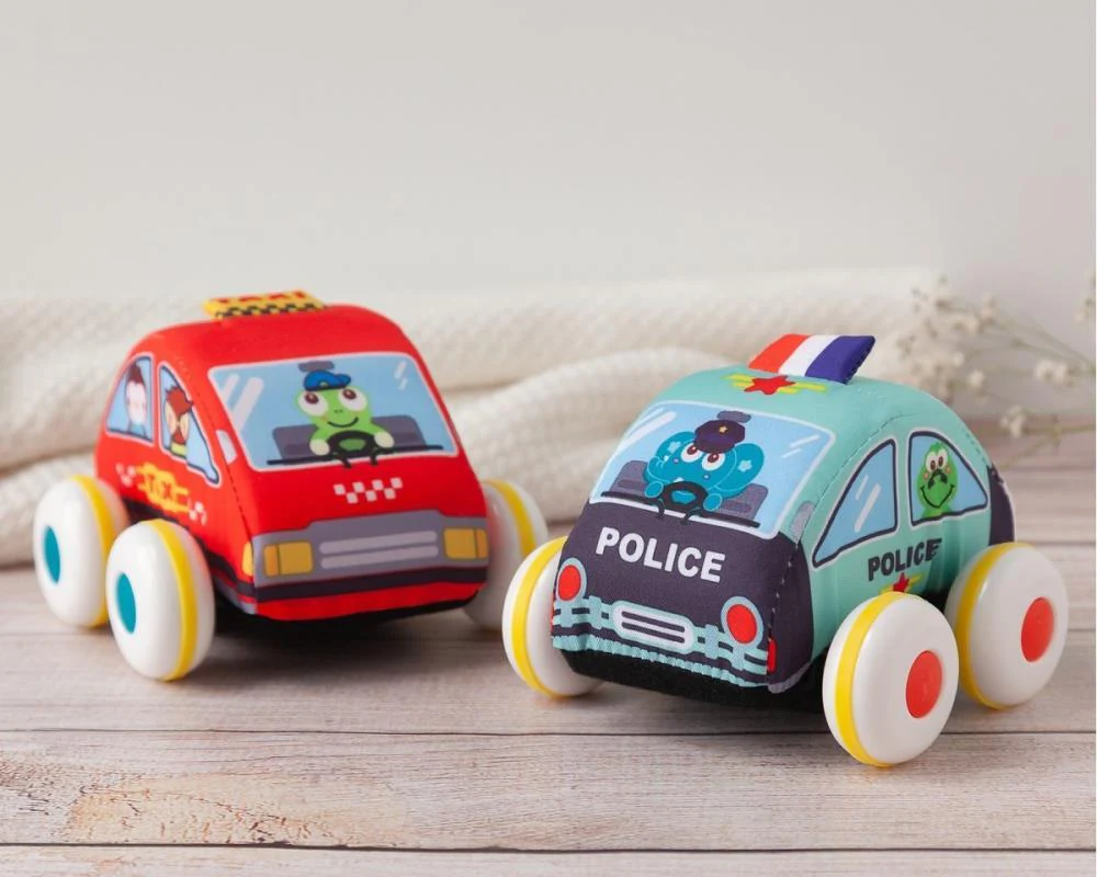 Carro de Peluche com Rodas Táxi/Polícia - Image 2