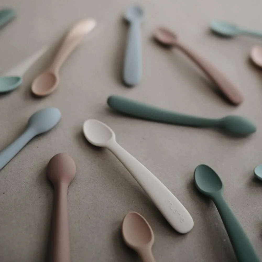 2 Colheres em Silicone Mushie Ivory - Image 3