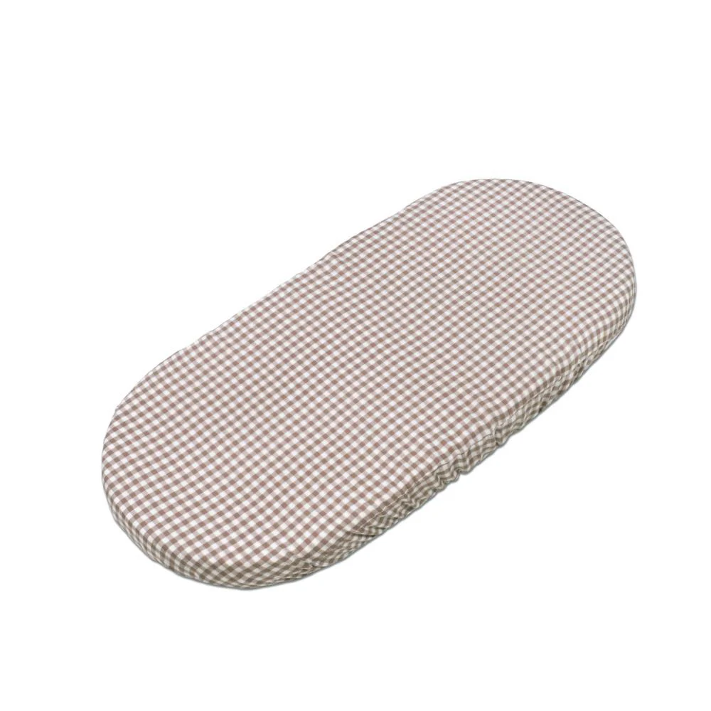 Conjunto de 2 Lençóis Ajustáveis para Alcofa Walking Mum Vichy/Strips Moka 73x32 cm - Image 3