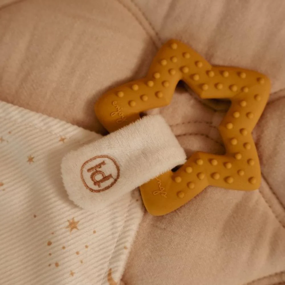 Doudou com Mordedor e Fita para Chupeta Little Dutch Newborn Naturals - Image 7