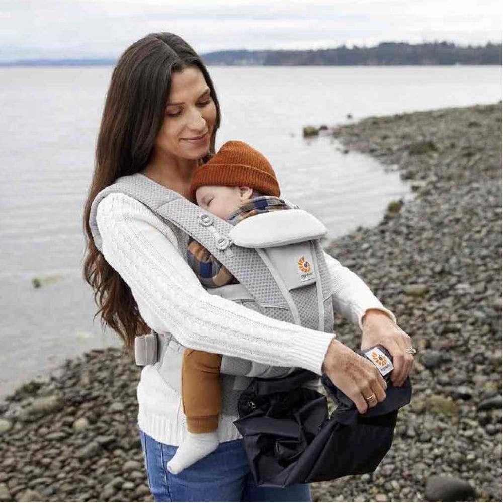 Capa Impermeável Ergobaby para Marsúpio/Porta-Bebés - Image 5