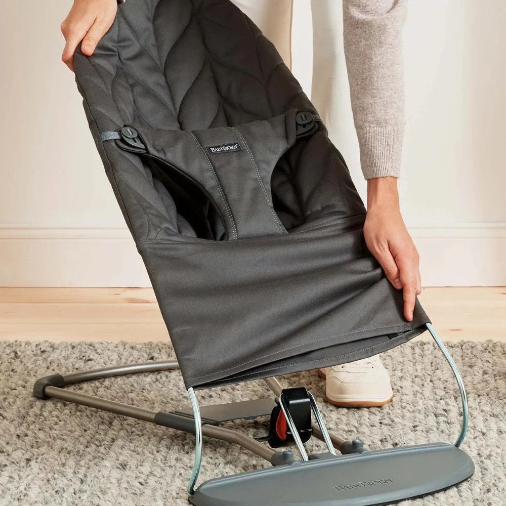 Espreguiçadeira BabyBjörn Bliss Petal Anthracite - Image 6