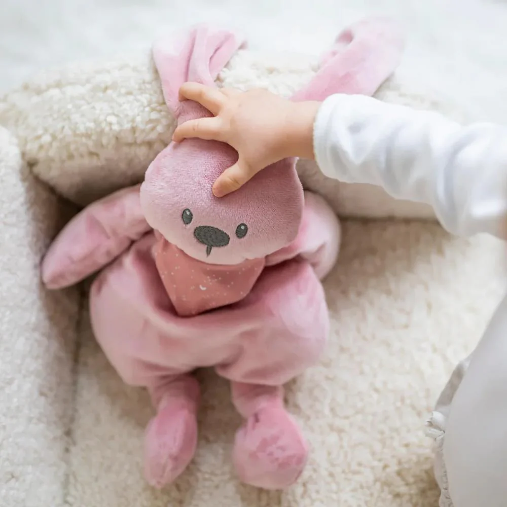Peluche Nattou Lapidou Coelho Rosa Velho com Lenço que Brilha no Escuro - Image 2