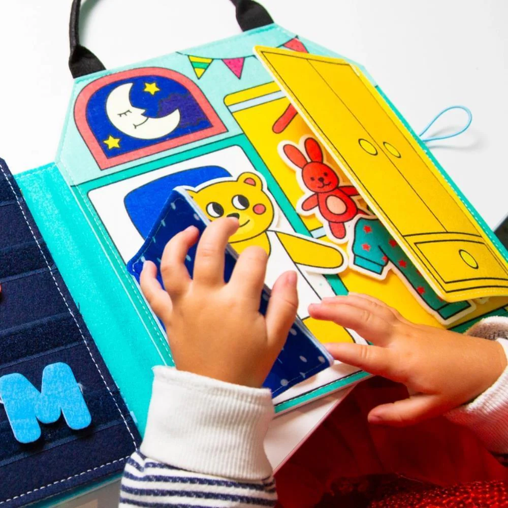 Livro OMY Little Montessori Play Kit My Day - Image 5