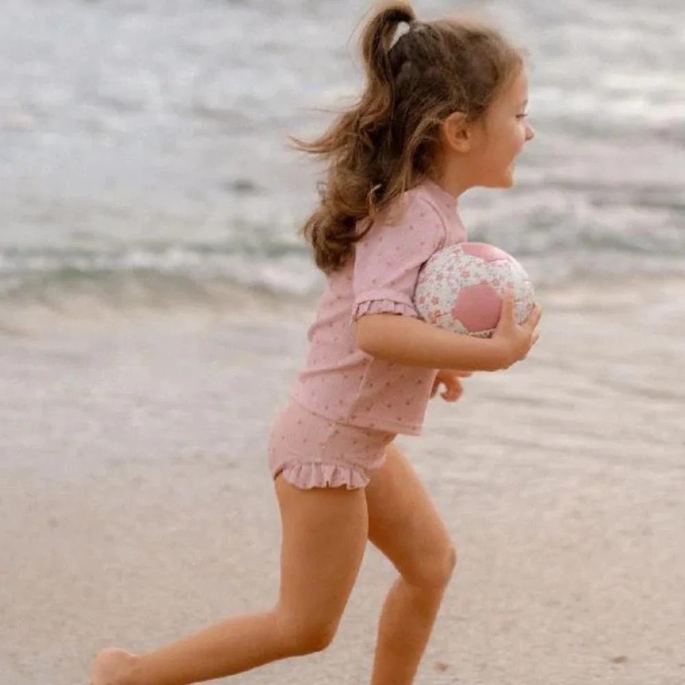 Mini Bola Little Dutch Pink 16cm - Image 5