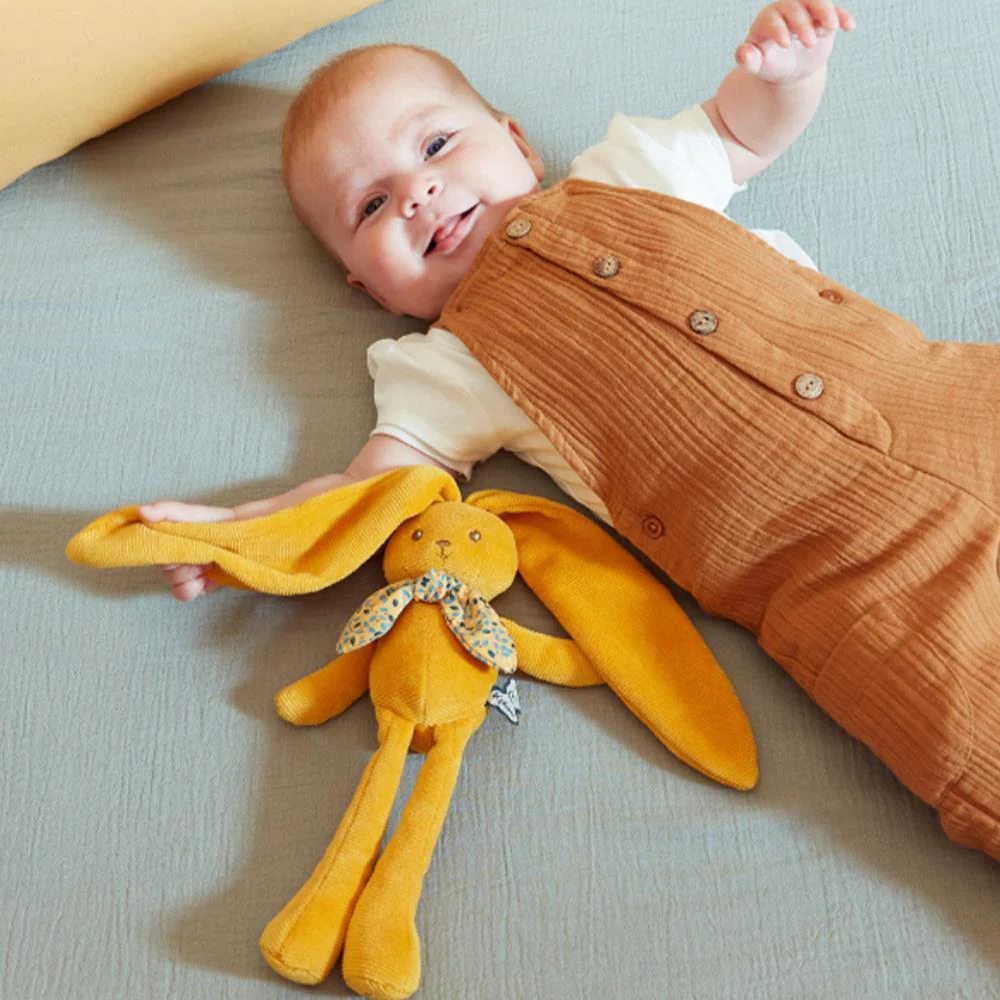 Peluche Kaloo Coelho Lapinoo Amarelo Ocre - Image 5
