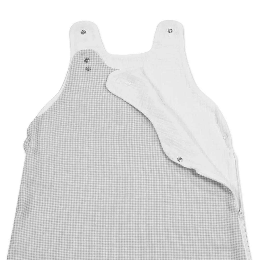 Saco de Dormir Pasito a Pasito Little Bloom Vichy Grey 1-4m Tog 0.5 - Image 3