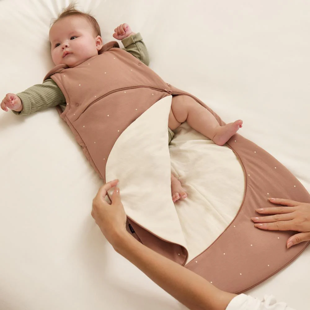 Saco de Dormir SnüzPouch Blush Dot  0-6m Tog 1.0 - Image 4