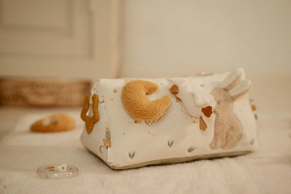 Triângulo de Atividades Little Dutch Newborn Naturals - Image 10
