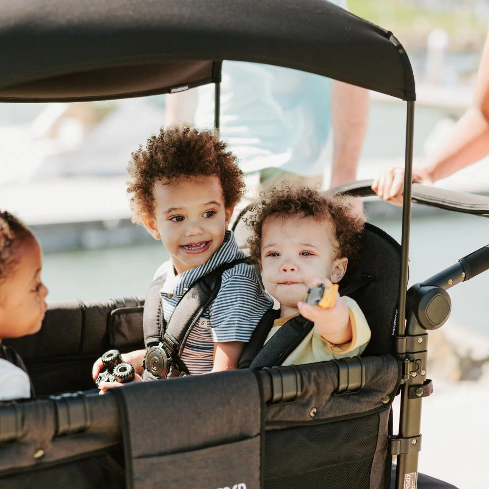 Wonderfold W4 Elite Stroller Wagon Volcanic Black 4 Lugares - Image 9